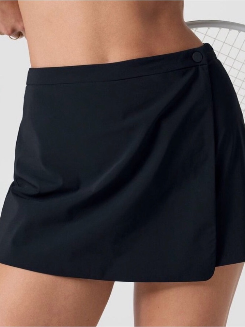 Vuori Miles Black Wrap Skort